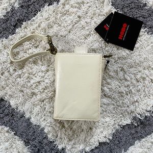 Hobo Laney Wallet - NWT